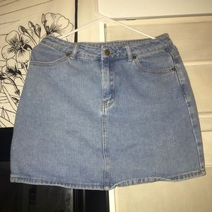 Forever 21 denim mini skirt